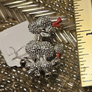 Small vintage dog brooch